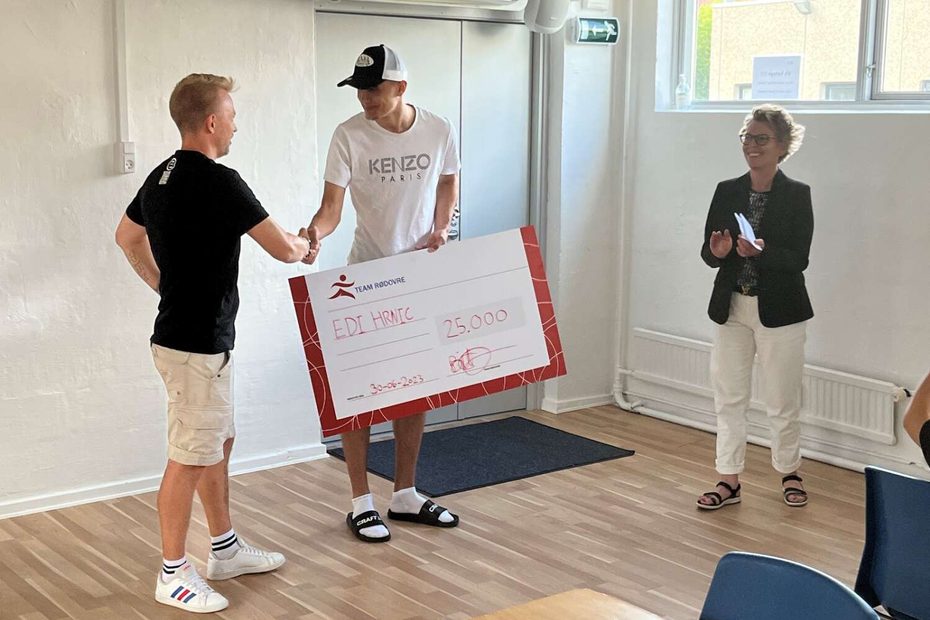 Anerkender talentfuld taekwondo-kæmper efter guldrus